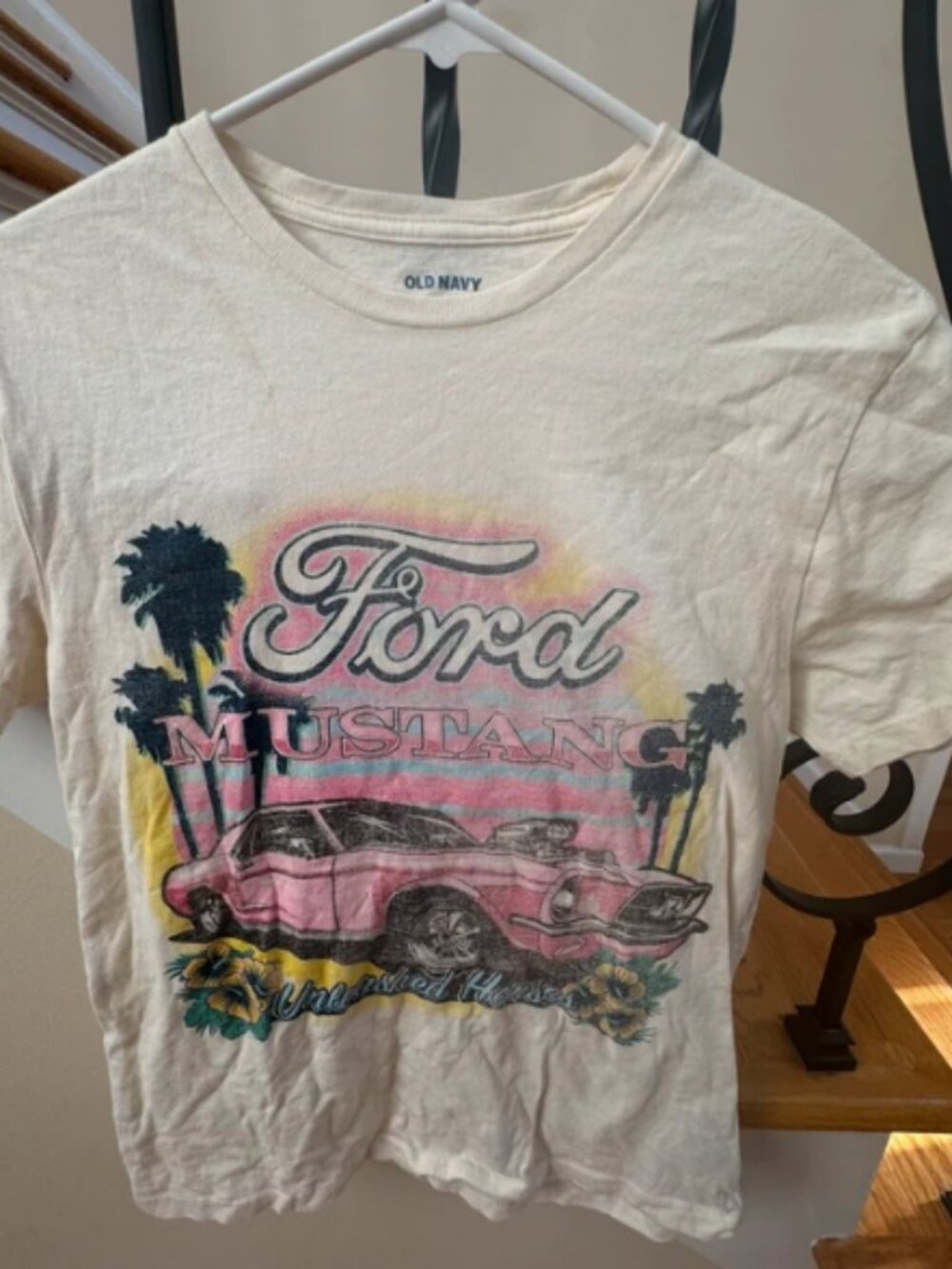 Old Navy retro Ford Mustang printed T-shirt